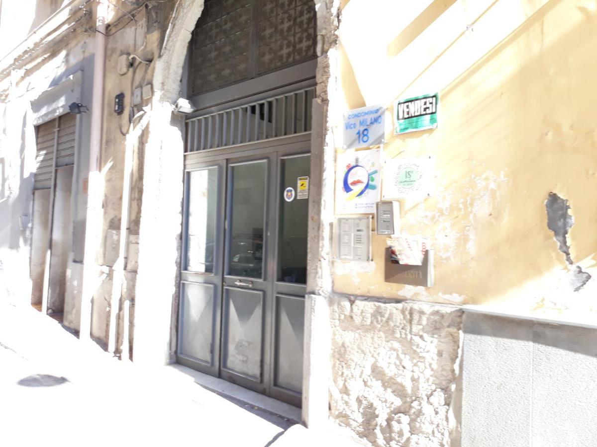 Appartamento City Center Napoli Ngoại thất bức ảnh
