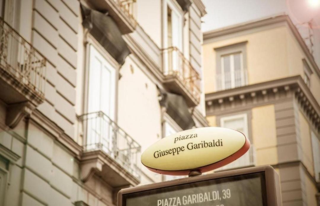 Appartamento City Center Napoli Ngoại thất bức ảnh
