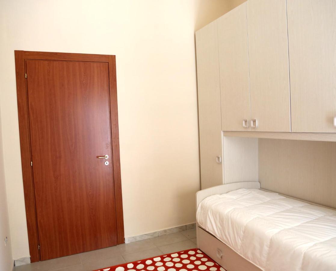 Appartamento City Center Napoli Ngoại thất bức ảnh
